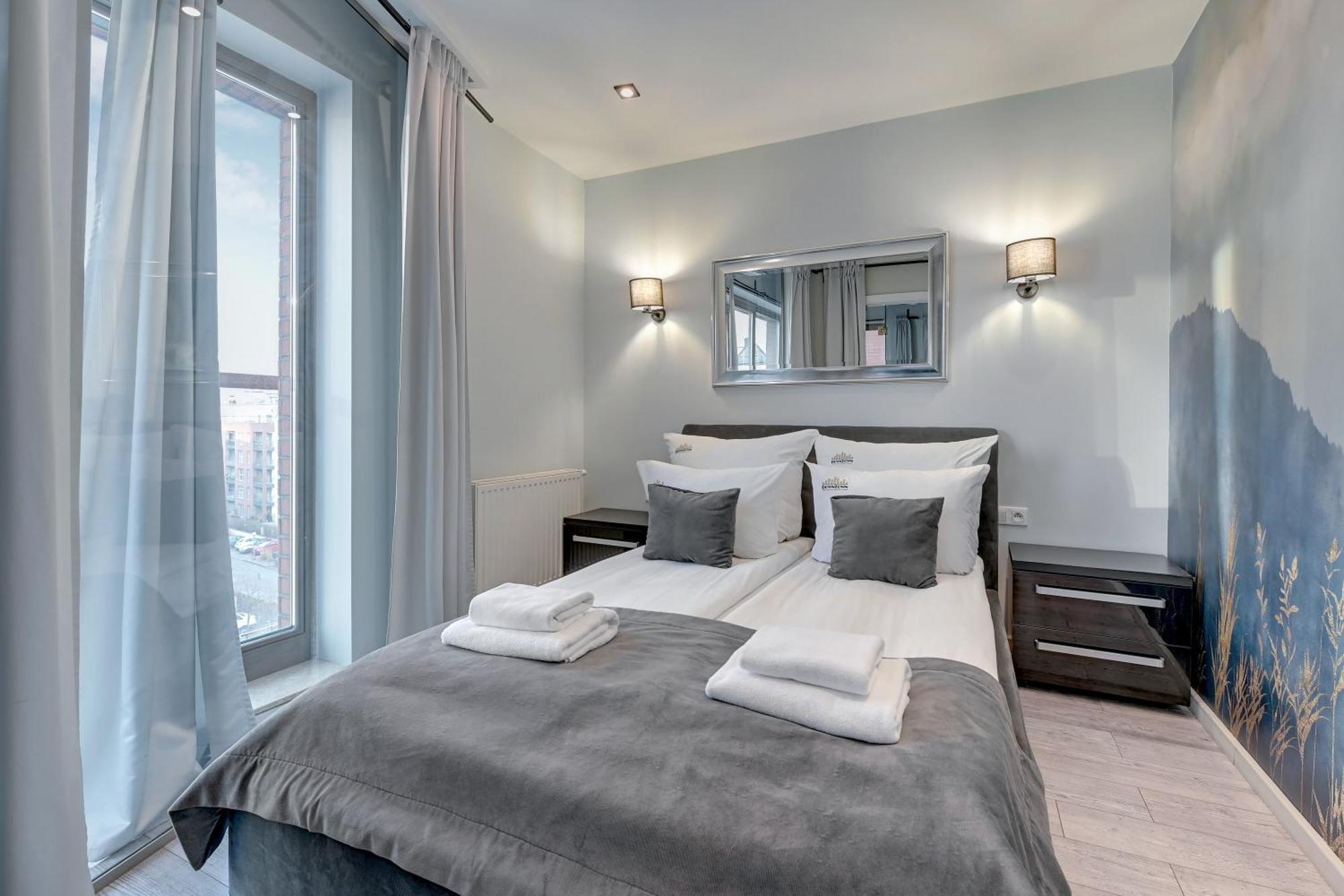 Waterlane Riverside Spa, Pool & Gym By Downtown Apartments Danzig Exterior foto